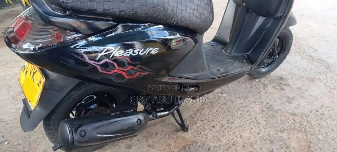 Hero Pleasure 2010 Motorbike (Used)