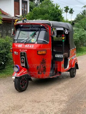 Bajaj 2 Stroke 2006 Three Wheel (Used)