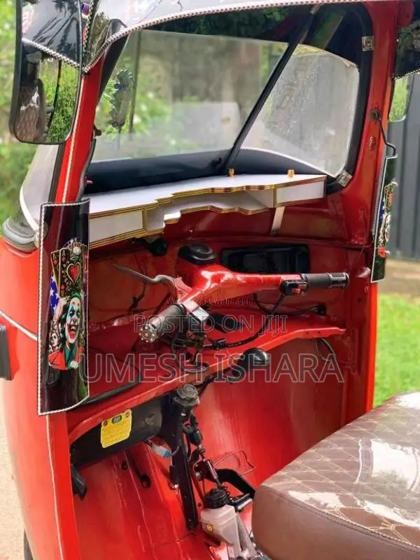 Bajaj 2 Stroke 2006 Three Wheel (Used)