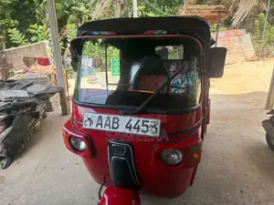 Bajaj RE 205 2012 Three Wheel (Used)