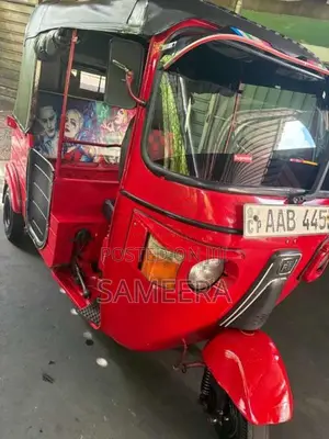 Bajaj RE 205 2012 Three Wheel (Used)