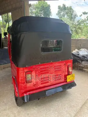 Bajaj RE 205 2012 Three Wheel (Used)