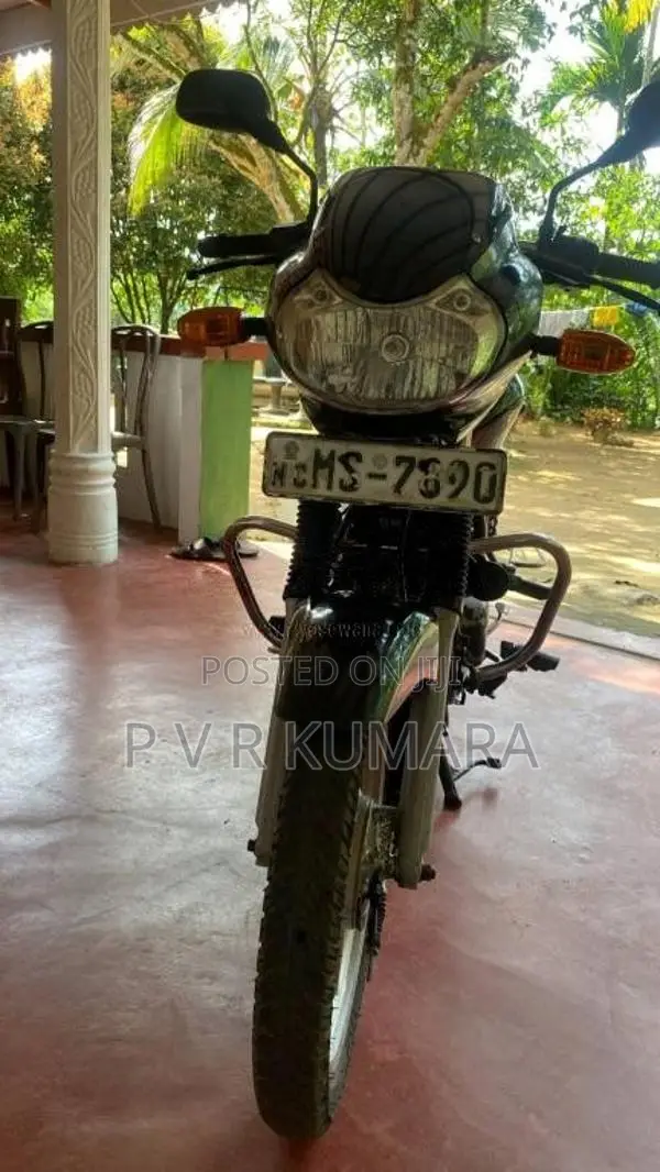 Bajaj Discover 2006 Motorbike (Used)