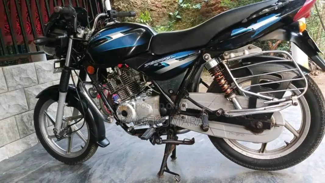 Bajaj Discover 2006 Motorbike (Used)