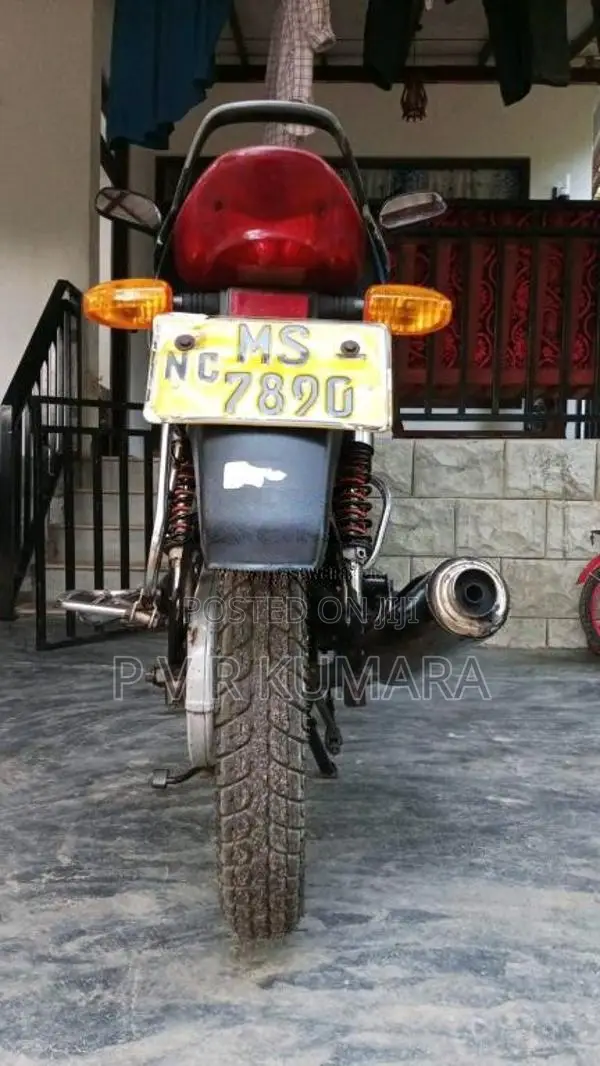 Bajaj Discover 2006 Motorbike (Used)