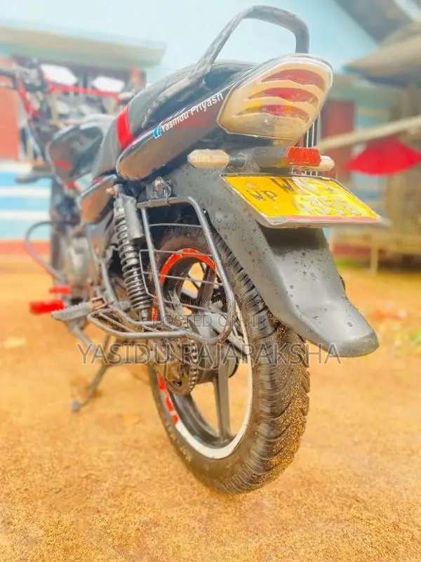 Bajaj Discover 150 2011 Motorbike (Used)