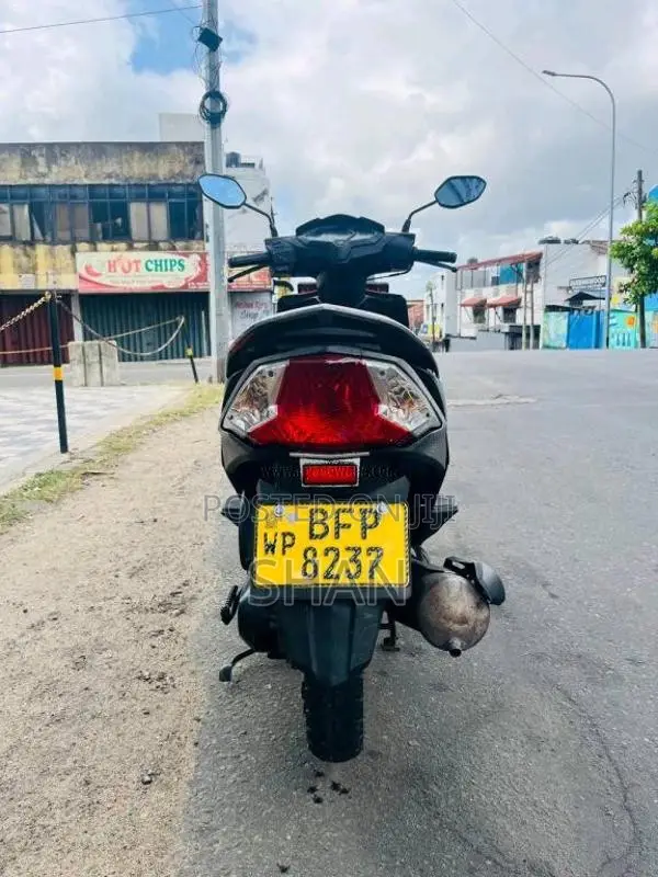 Honda Dio 2017 Motorbike (Used)