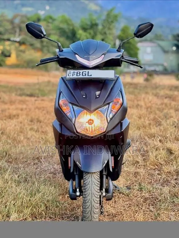 Honda Dio 2018 Motorbike (Used)