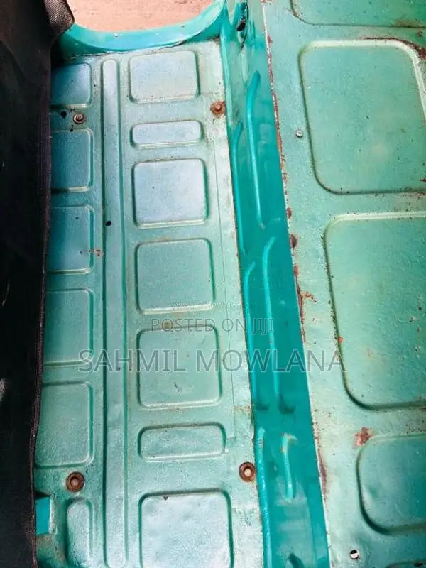 Bajaj RE 2 Stroke 1981 Three Wheel (Used)