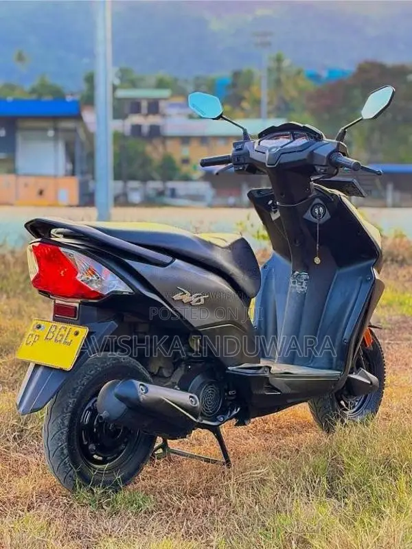 Honda Dio 2018 Motorbike (Used)