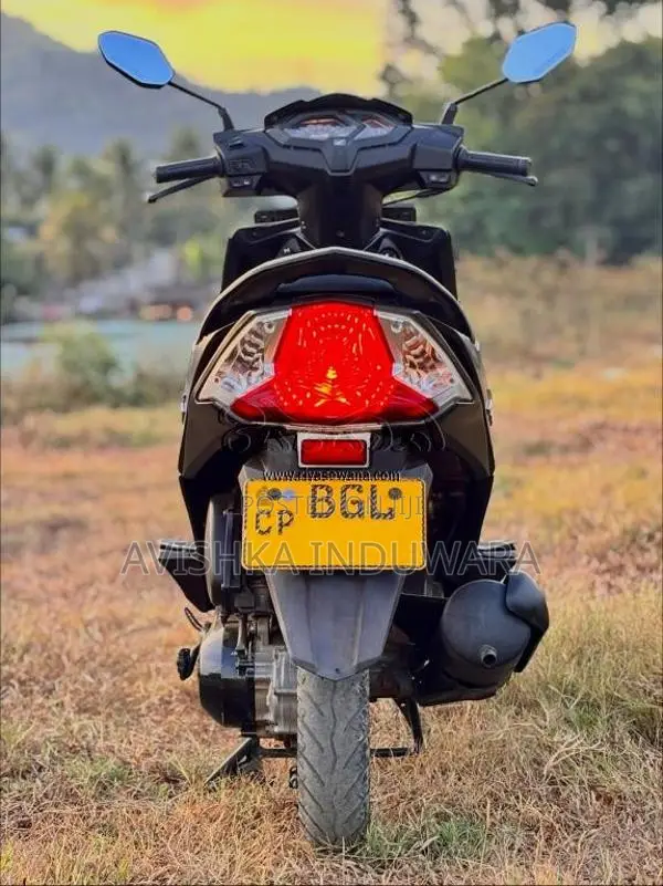 Honda Dio 2018 Motorbike (Used)