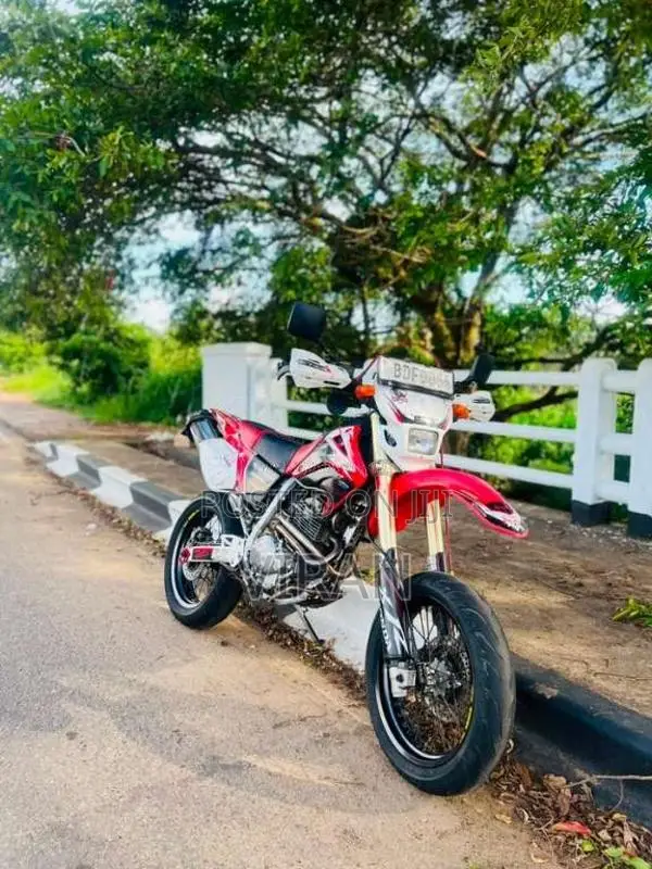 Honda Xr 250SM 2007 Motorbike (Used)