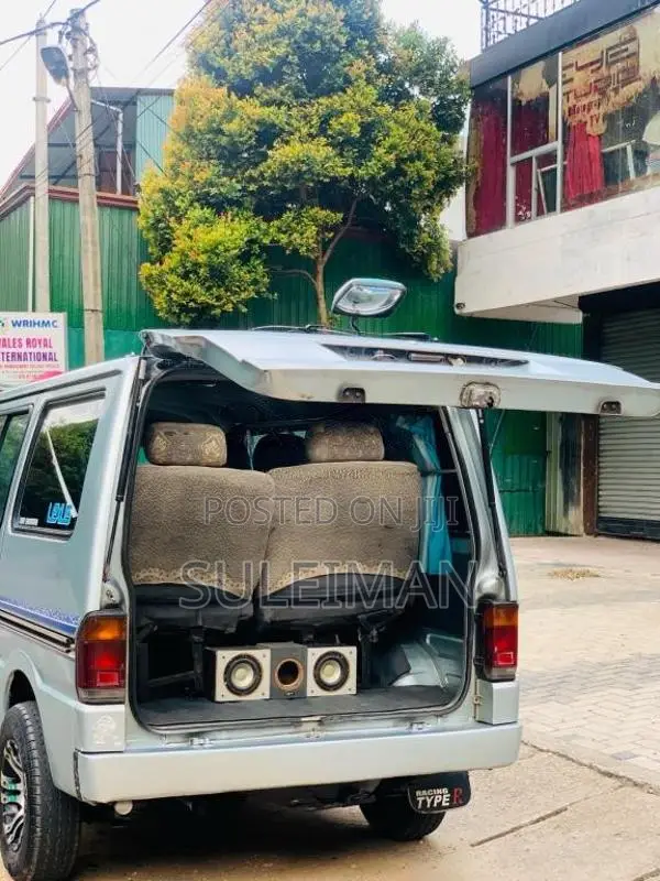 Mazda Bongo 1999 Van (Used)