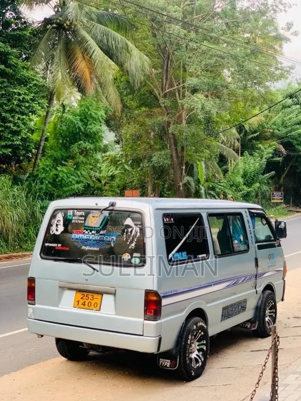 Mazda Bongo 1999 Van (Used)