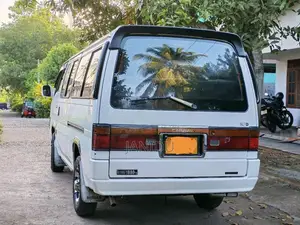 Nissan Caravan E24 1993 Van (Used)
