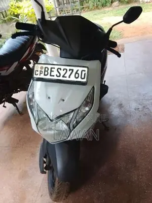 Honda Dio 2016 motorcycle (Used)