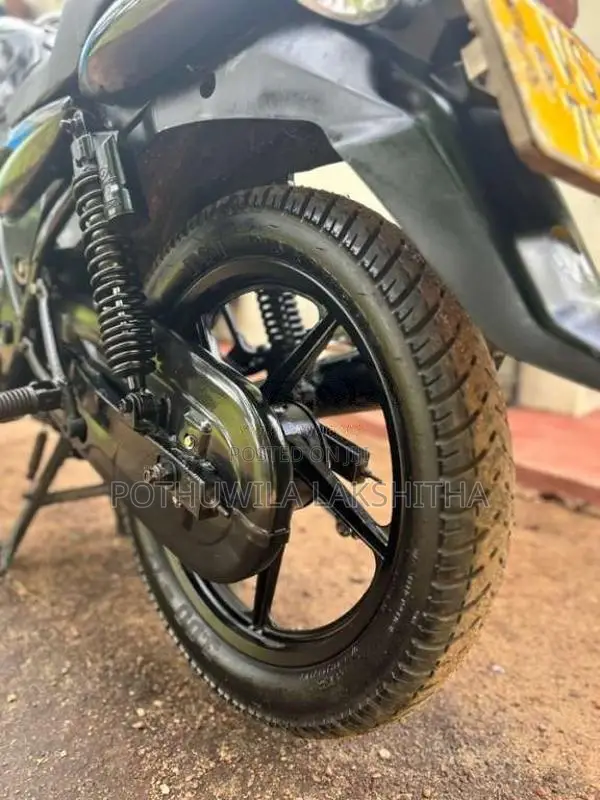Bajaj Discover 100 2010 Motorbike (Used)