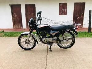 Bajaj Boxer 2006 Motorbike (Used)