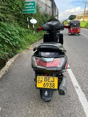 Hero Dash 2016 Motorbike (Used)