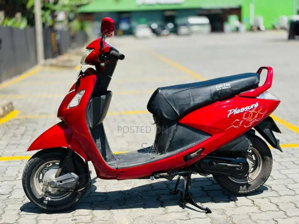 Hero Pleasure 2010 Motorbike (Used)