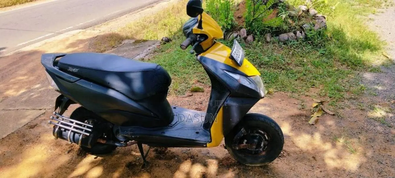 Honda Dio 2014 Motorbike (Used)