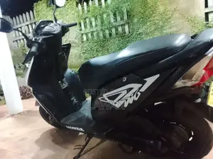Honda Dio 2016 motorcycle (Used)