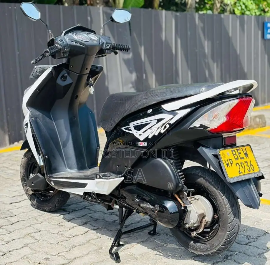 Honda Dio 2017 Motorbike (Used)
