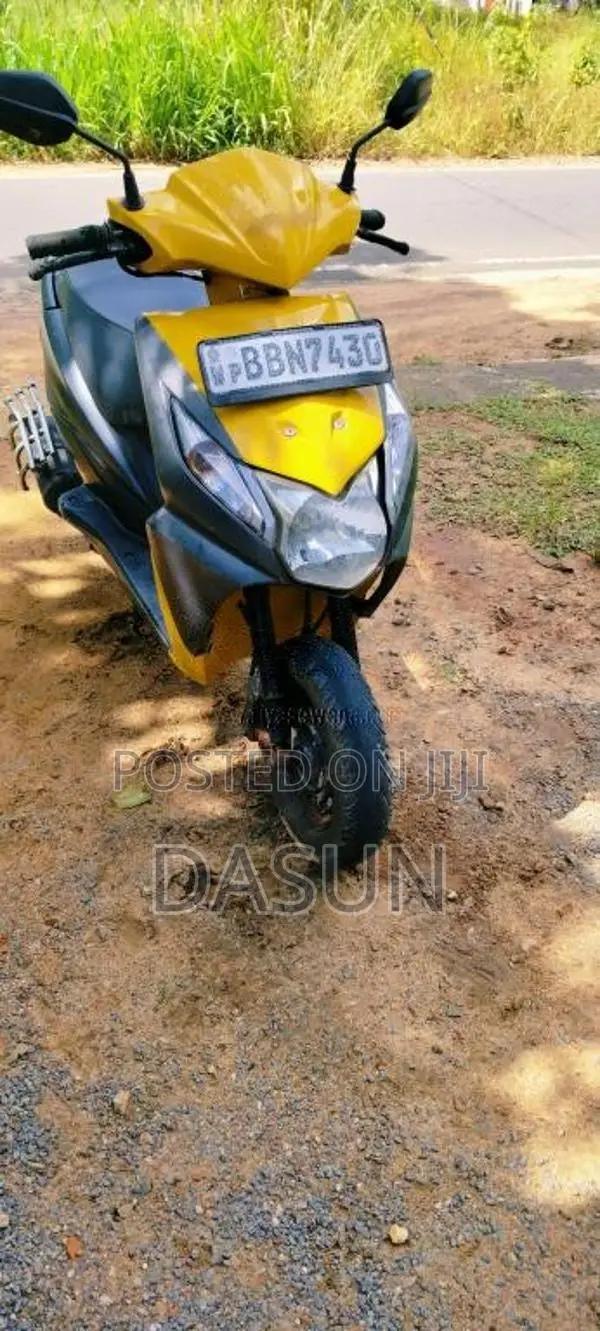 Honda Dio 2014 Motorbike (Used)