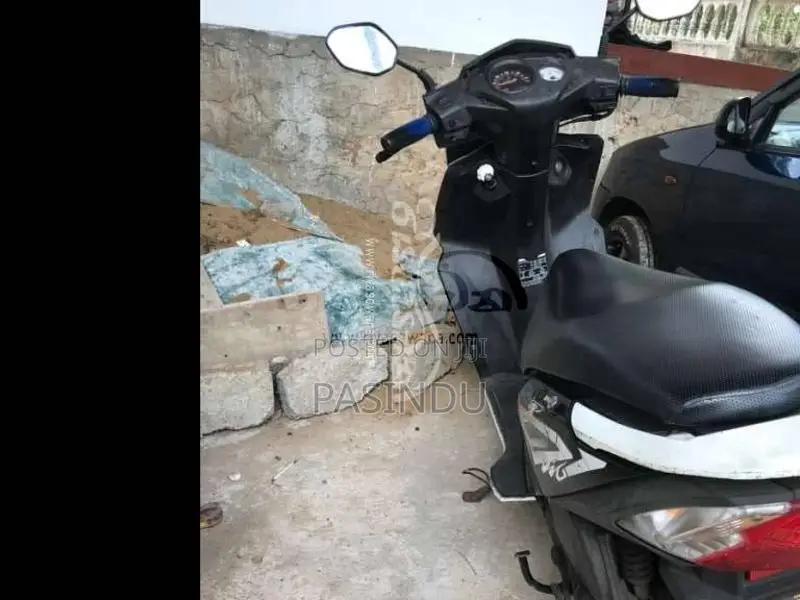 Honda Dio 2015 Motorbike (Used)