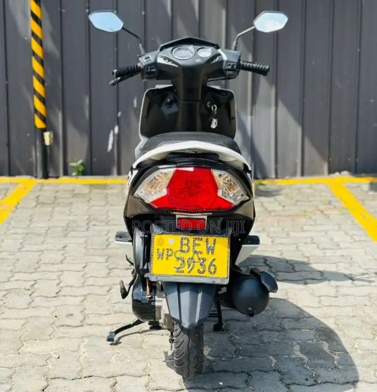 Honda Dio 2017 Motorbike (Used)