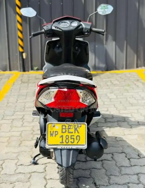 Honda Dio 2017 Motorbike (Used)