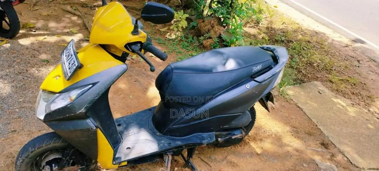 Honda Dio 2014 Motorbike (Used)
