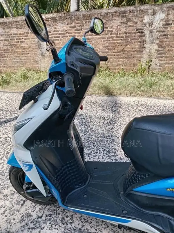 Honda Dio 2016 Motorbike (Used)