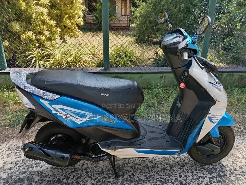 Honda Dio 2016 Motorbike (Used)