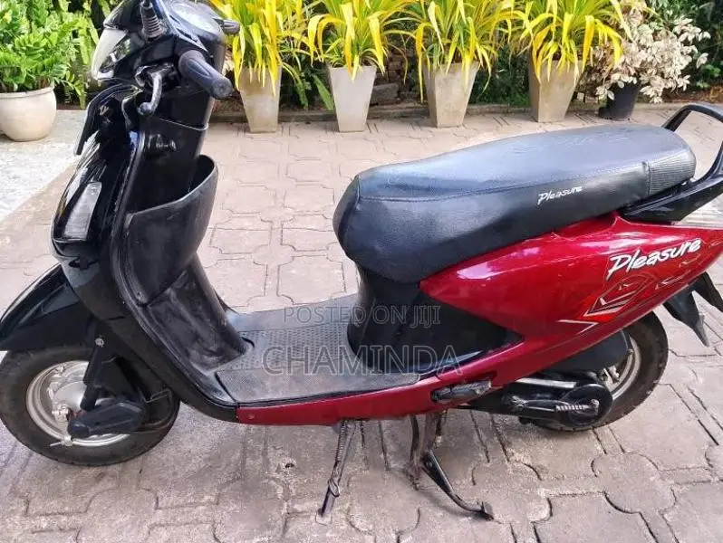 Hero Pleasure 2012 Motorbike (Used)