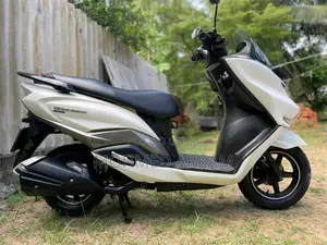 Suzuki BURGMAN 2019 Motorbike (Used)