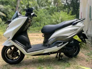 Suzuki BURGMAN 2019 Motorbike (Used)