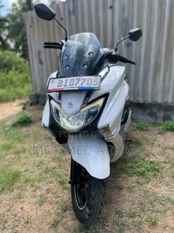 Suzuki BURGMAN 2019 Motorbike (Used)