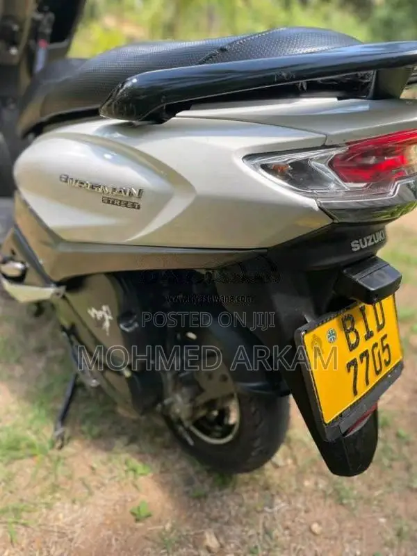 Suzuki BURGMAN 2019 Motorbike (Used)