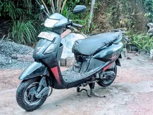 Hero Pleasure 2010 Motorbike (Used)