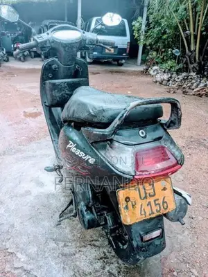 Hero Pleasure 2010 Motorbike (Used)