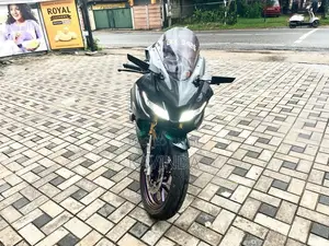 Yamaha R15 Version 3 2020 Motorbike (Used)
