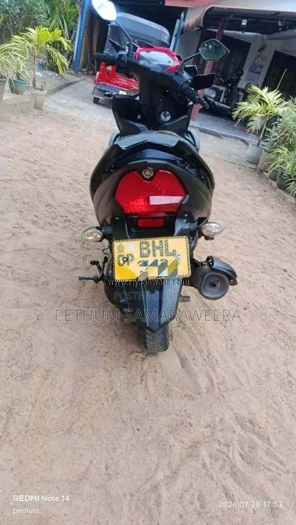 Yamaha ZR 2014 Motorbike (Used)