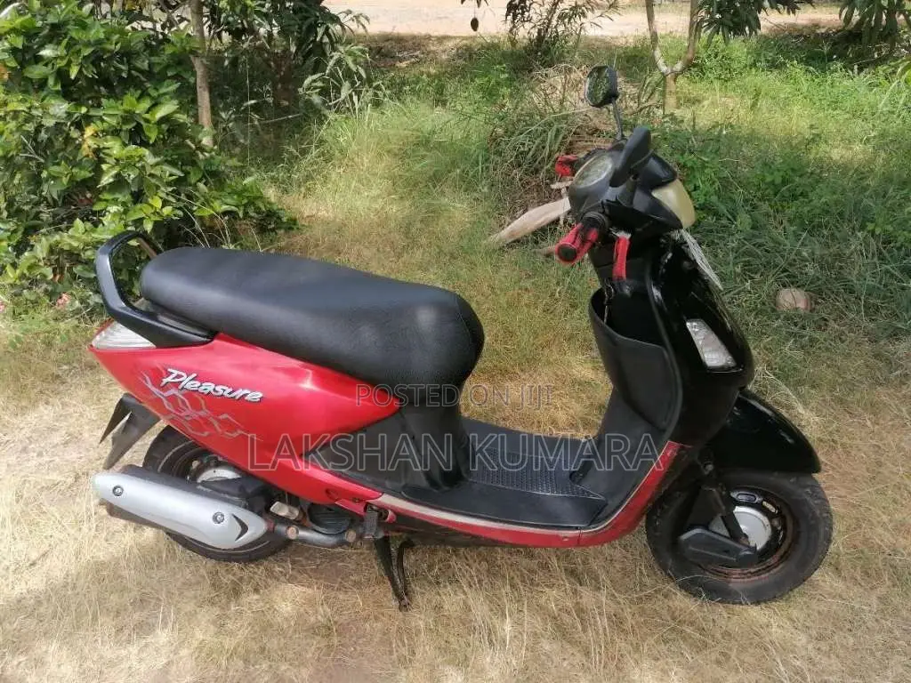 Hero Pleasure 2011 Motorbike (Used)