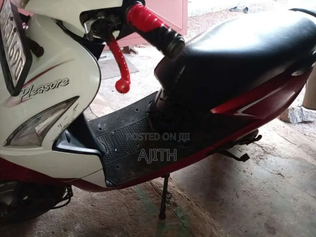 Hero Pleasure 2016 Motorbike (Used)