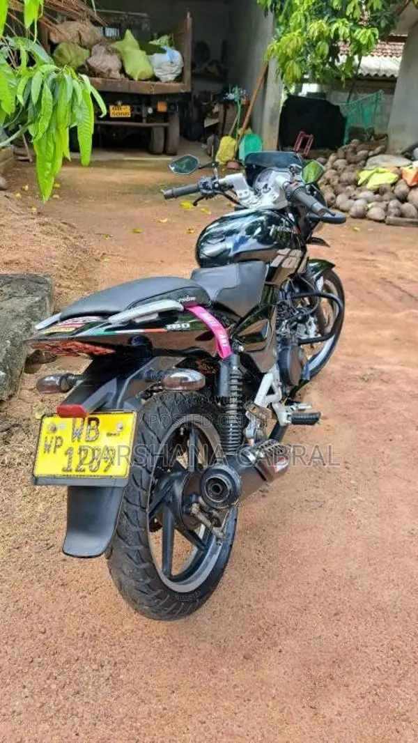 Bajaj Pulsar 180 2010 Motorbike (Used)