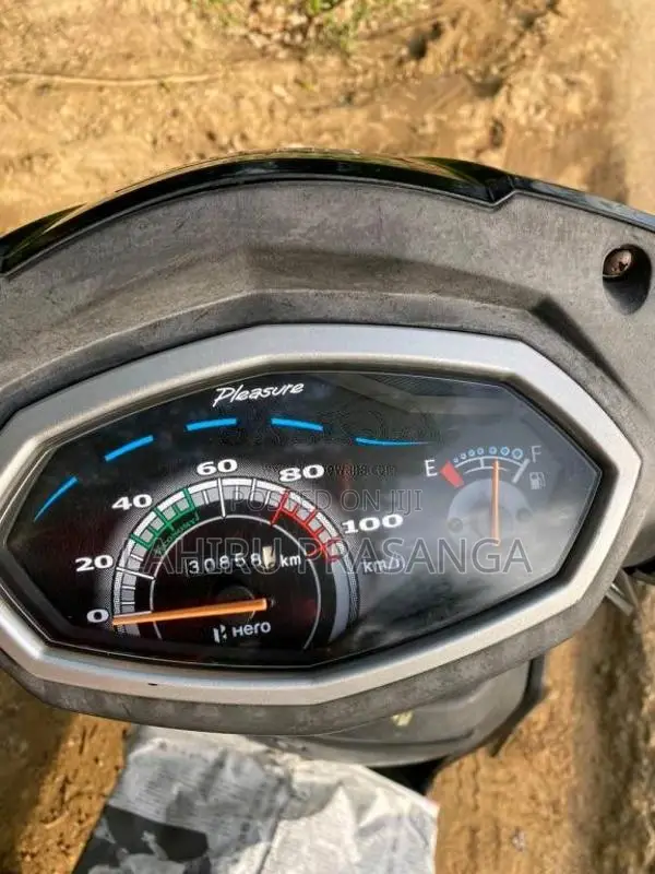 Hero Pleasure 2014 Motorbike (Used)