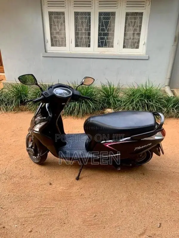 Hero Pleasure 2015 Motorbike (Used)