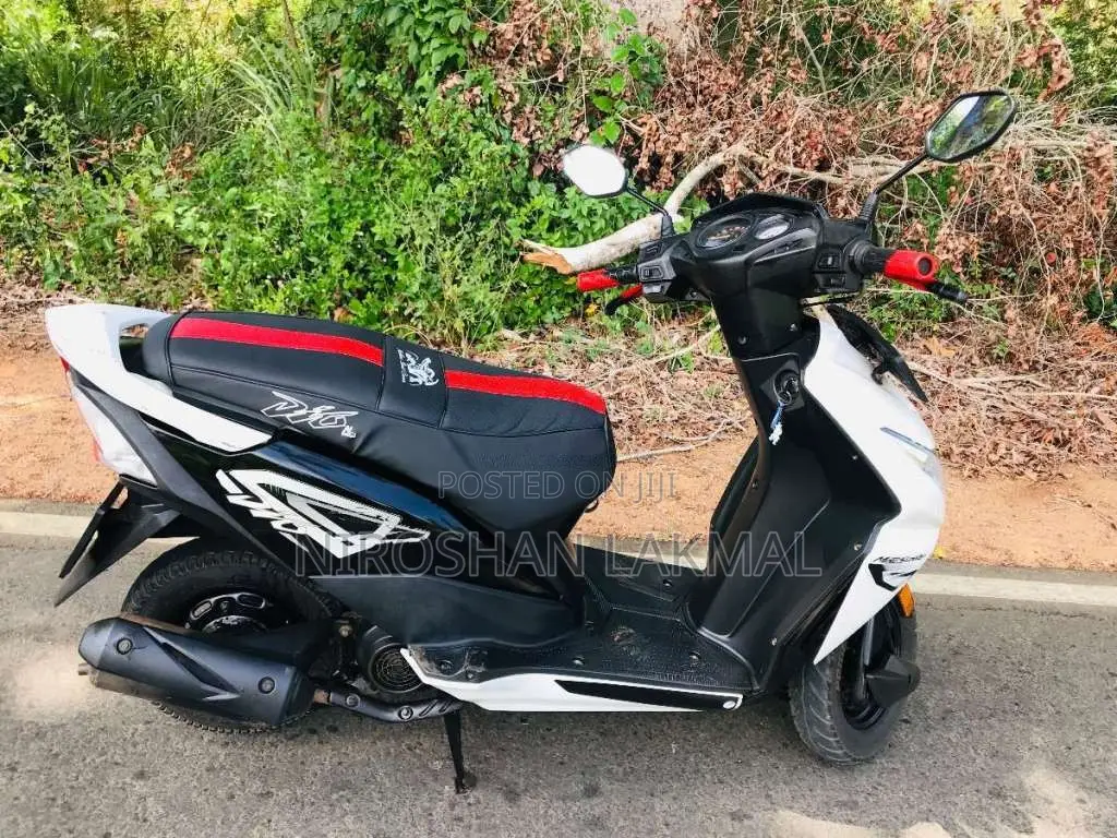 Honda Dio 2016 Motorbike (Used)