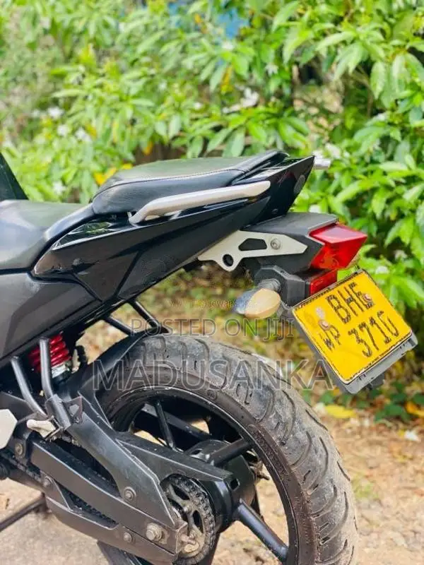 Yamaha FZ 2018 Motorbike (Used)
